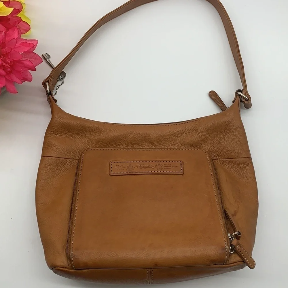 Fossil Tan Leather Hobo Bag no 75082. FP1404